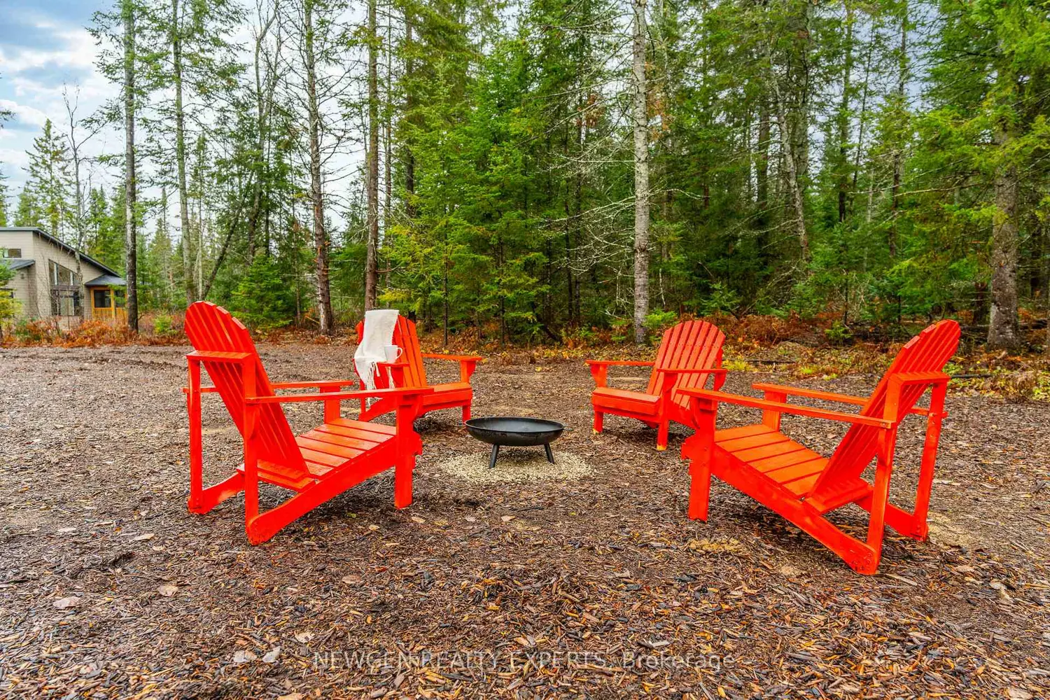 Additional image 16 of 1049 Greensview Drive