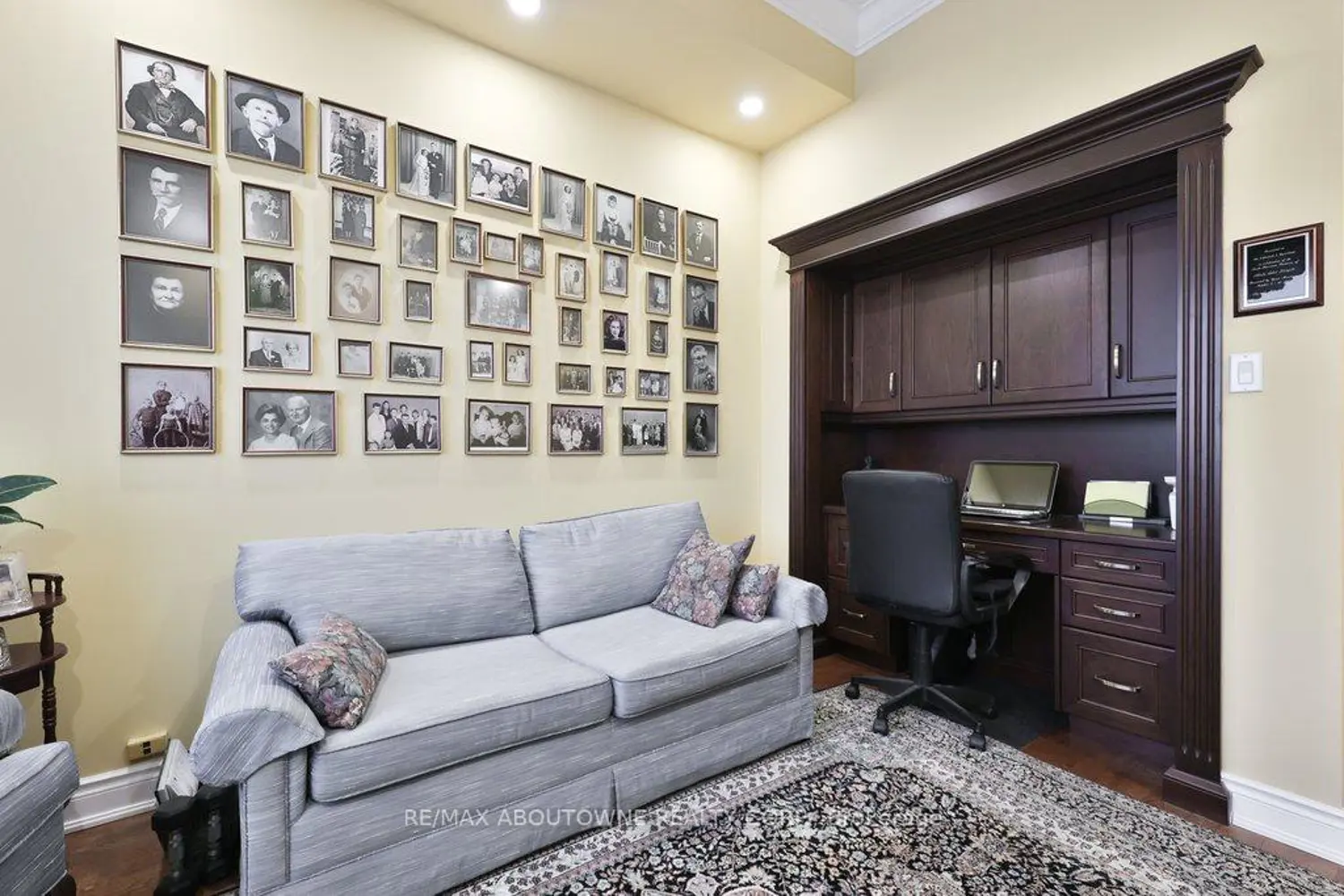 Additional image 8 of 2511 Lakeshore Road 801