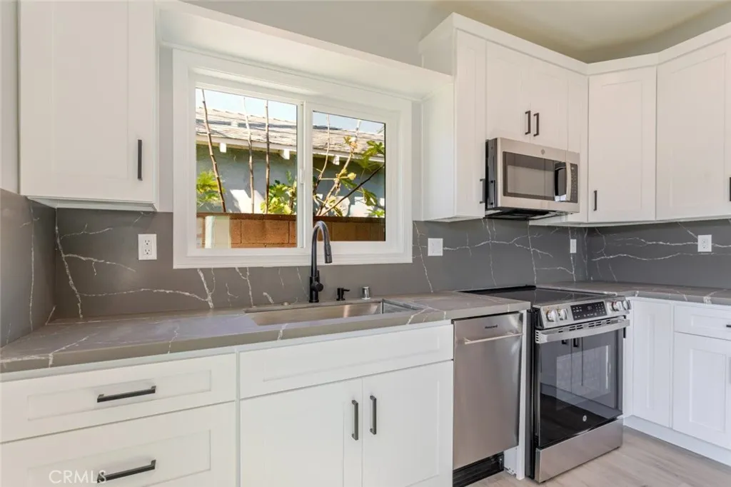 Additional image 9 of 944 Zook Drive Unit A, Glendale, CA 91202