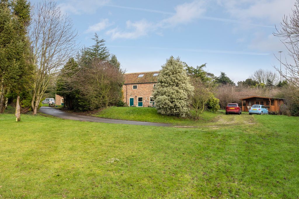 Additional image 70 of 4 bed property for saleBainton, Driffield, East Yorkshire YO25