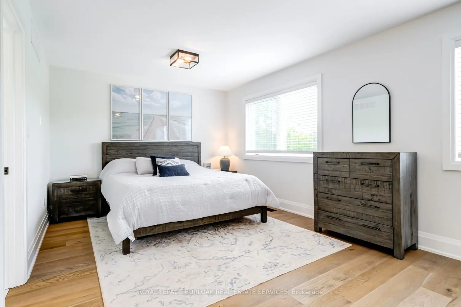 Additional image 10 of 5199 Broughton Crescent