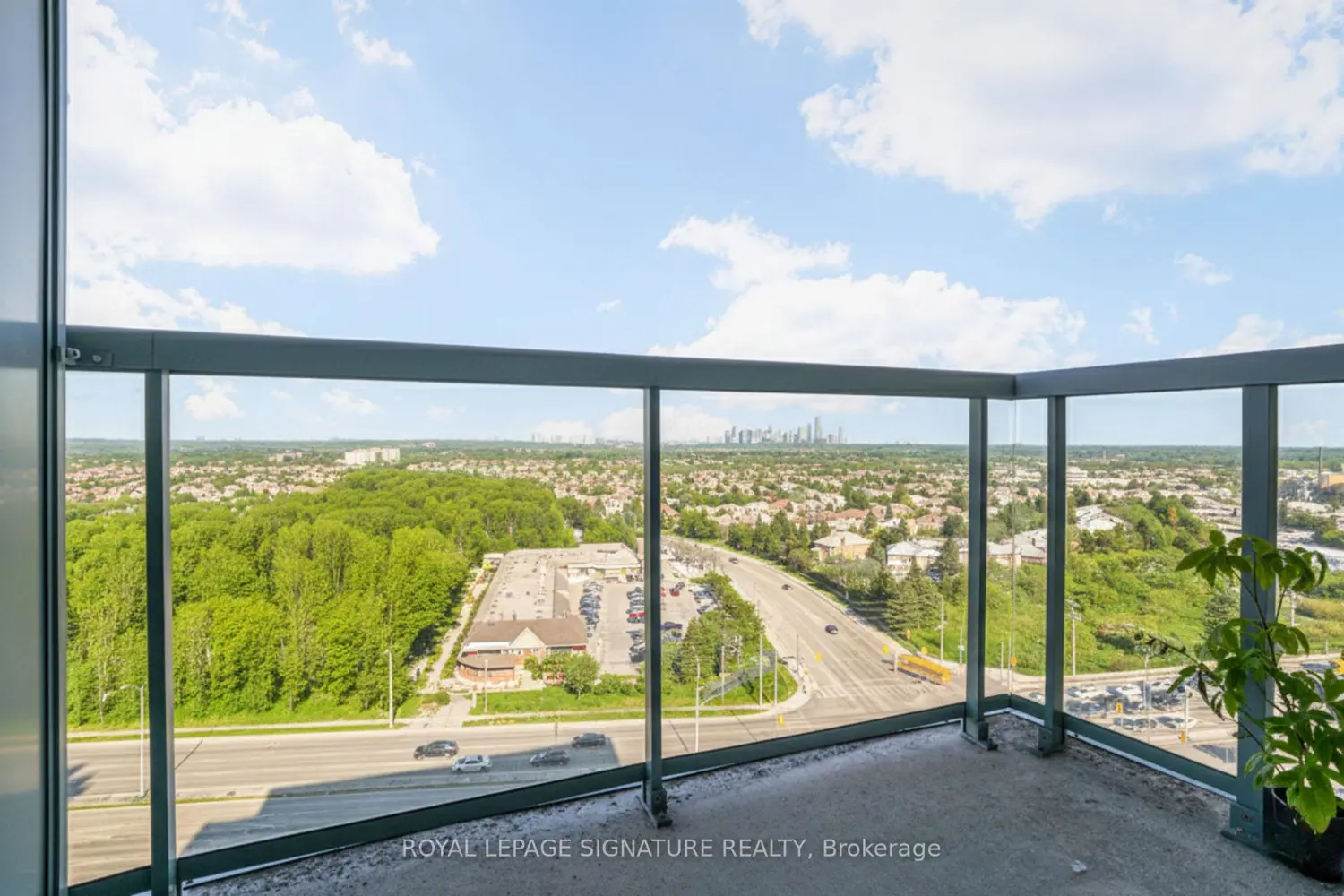 Additional image 18 of 2545 Erin Centre Boulevard 1703