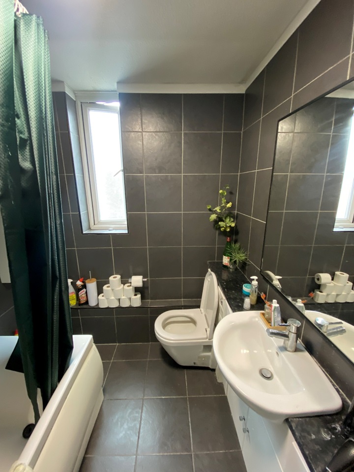 Additional image 7 of 2 Bed Flat, Rock Grove Way, SE16, N1 7GU