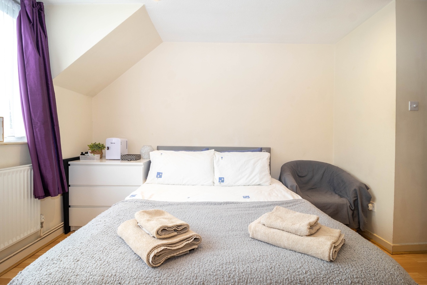 Additional image 9 of Room in a Shared Flat, Fawcett Close, SW11, SW11 2LU