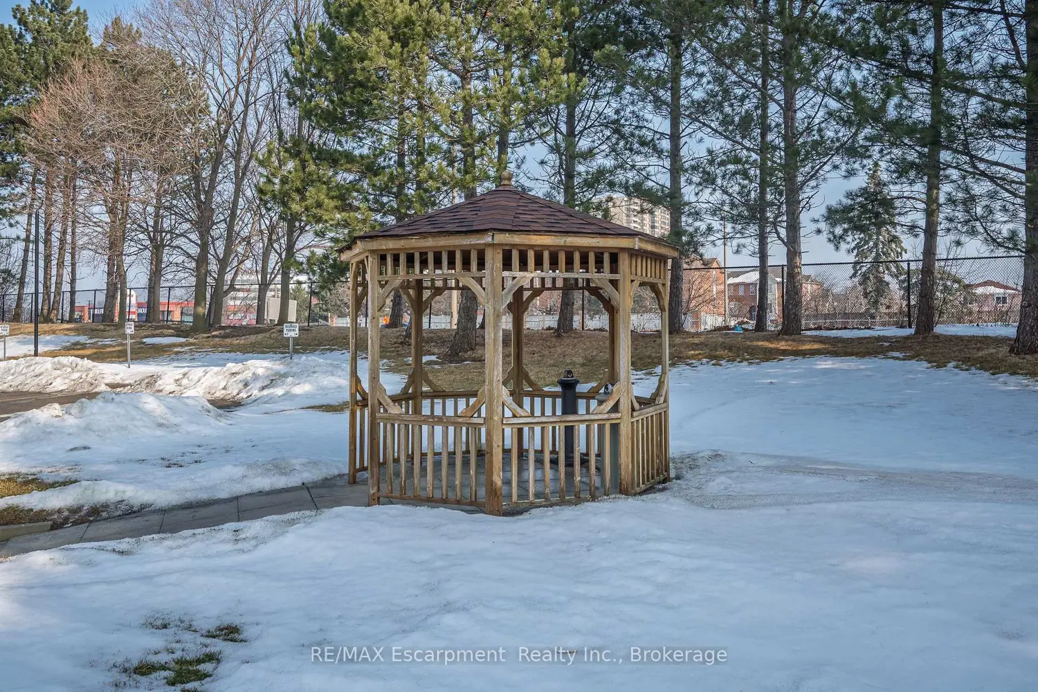 Additional image 13 of 20 Cherrytree Drive 809