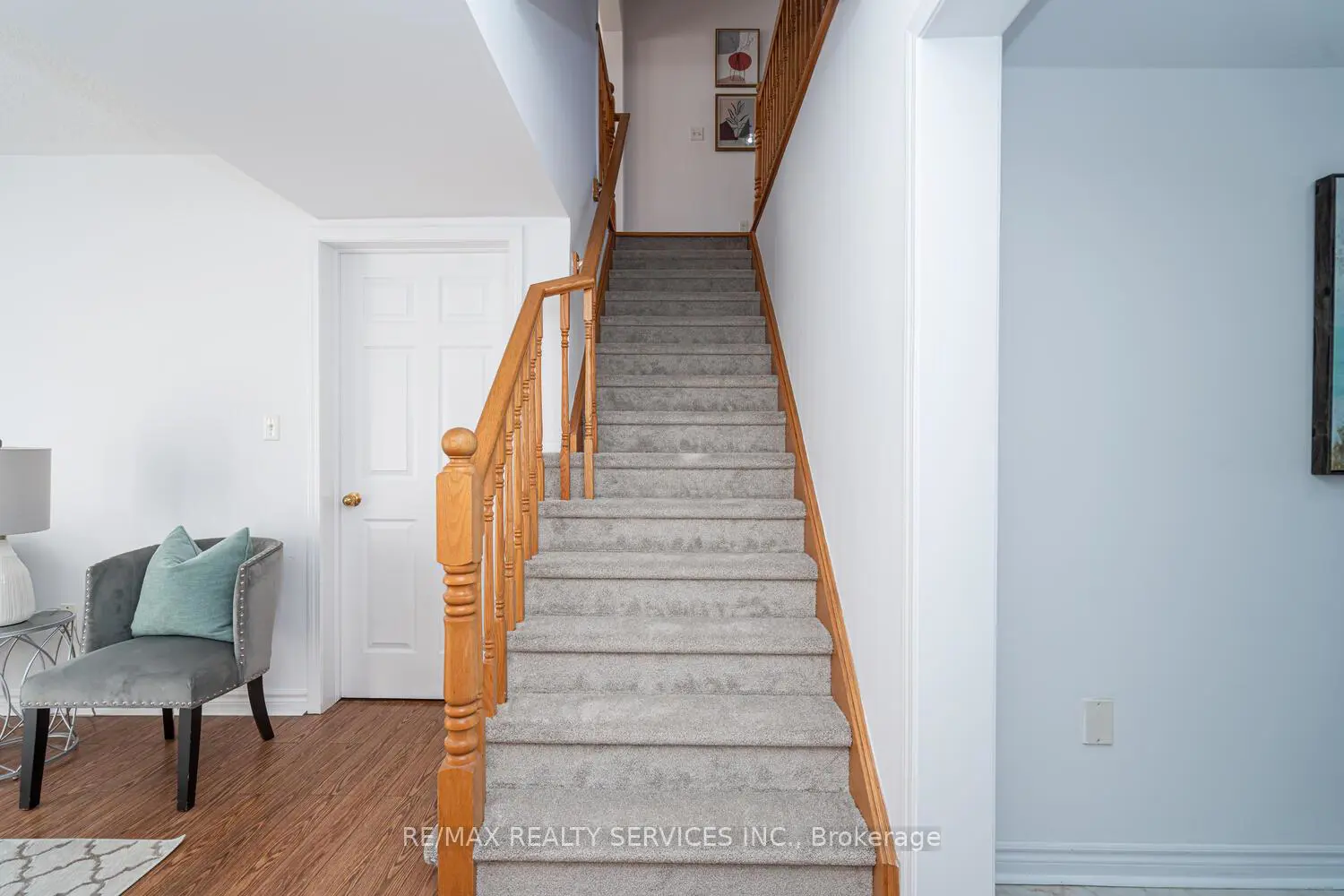 Additional image 9 of 67 Decker Hollow Circle