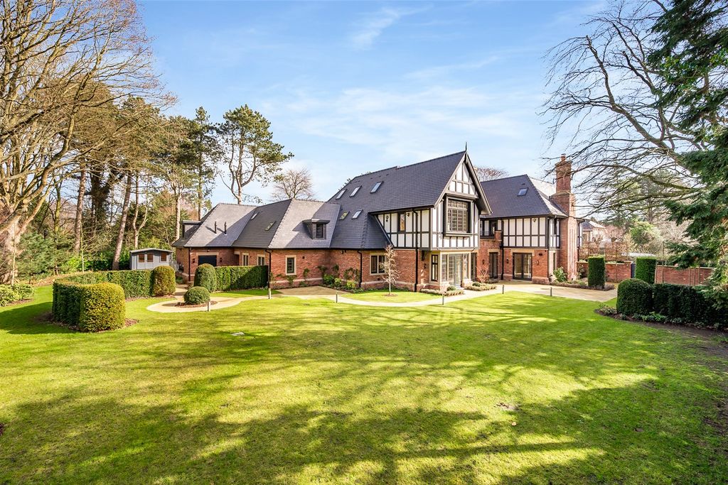 Additional image 25 of 7 bed detached house for saleBroadway, Hale, Altrincham WA15