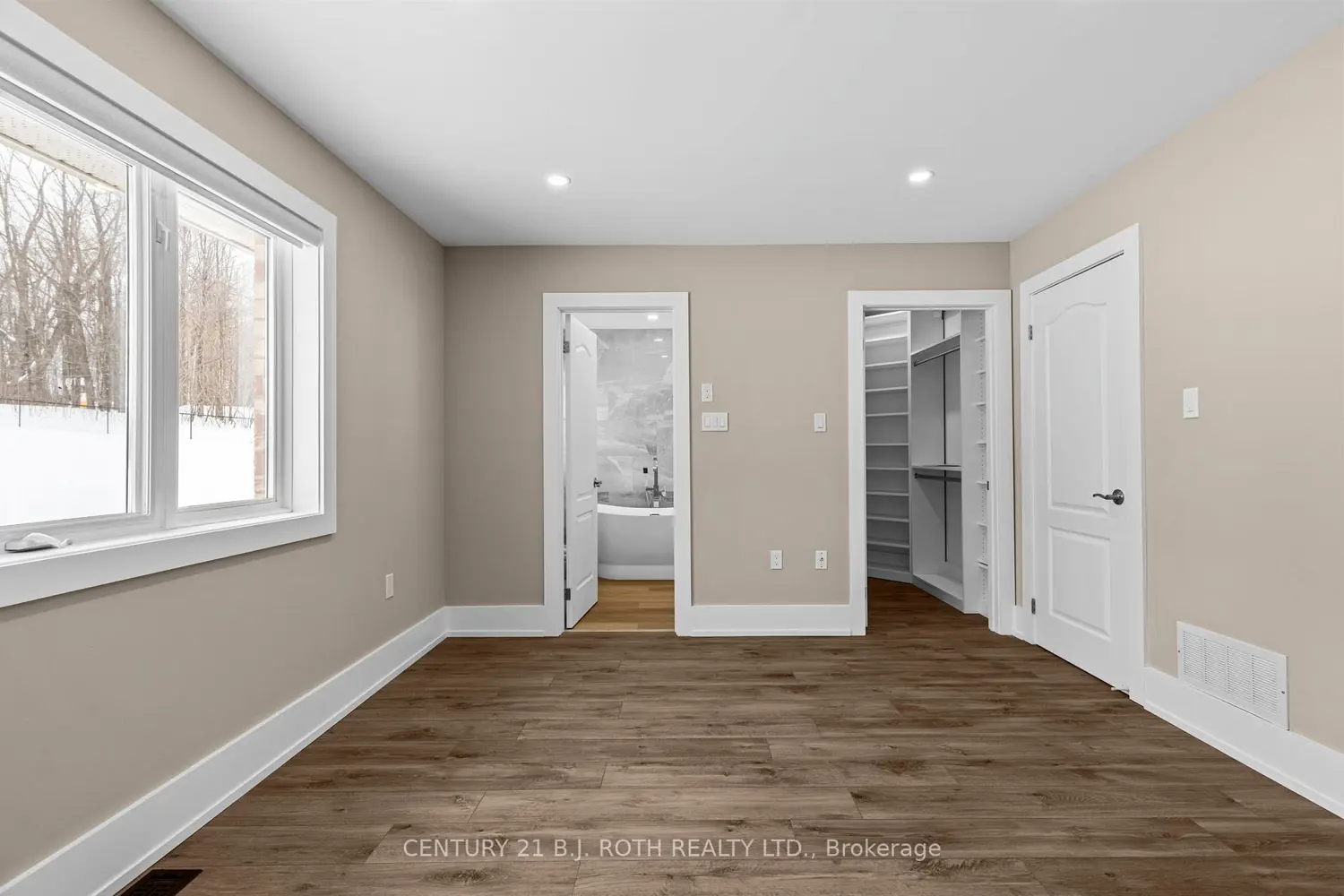 Additional image 7 of 1348 Hawk Ridge Crescent