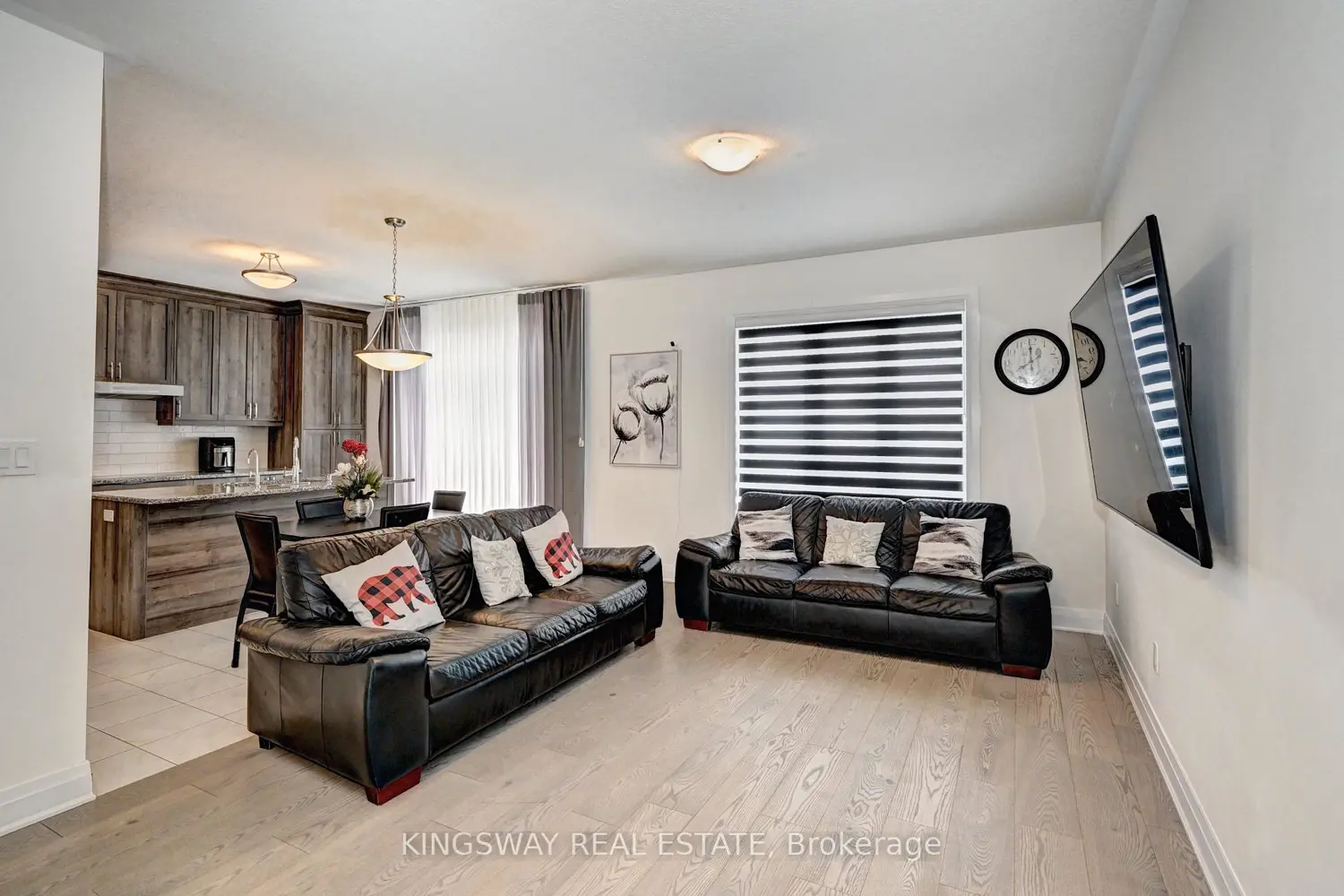 Additional image 4 of 520 Nathalie Crescent