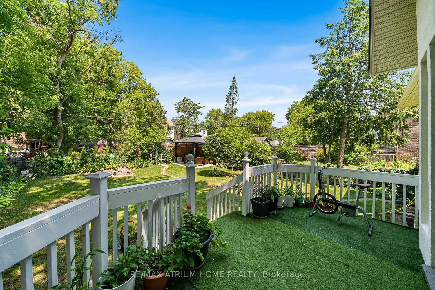 Additional image 17 of 24 Abitibi Avenue