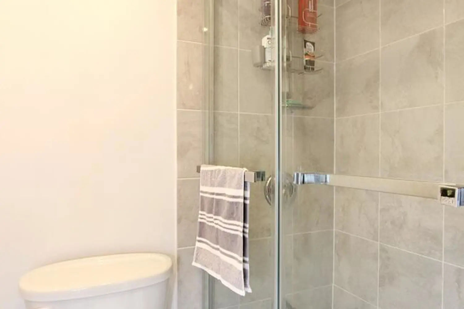 Additional image 16 of 45 Hansen Road 36