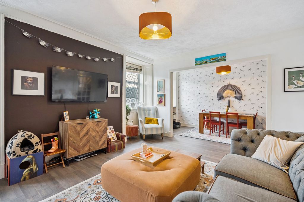 Additional image 2 of 3 bed maisonette for saleWest Stirling Street, Alva FK12