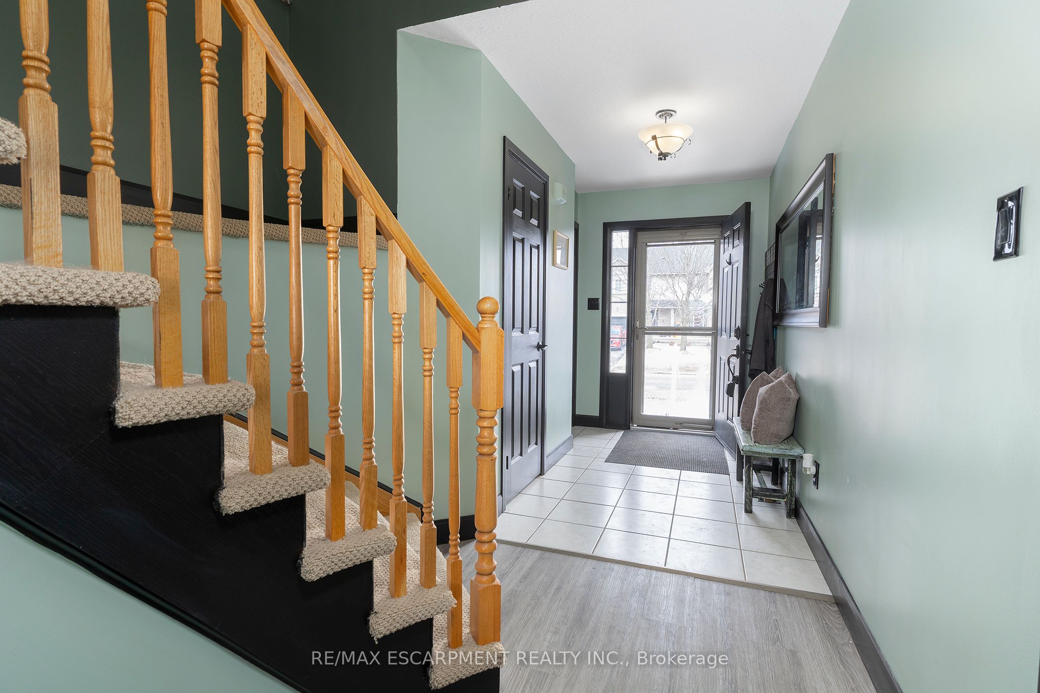Additional image 2 of 80 Foxborough Drive, Hamilton, ON, L9G 4Y8