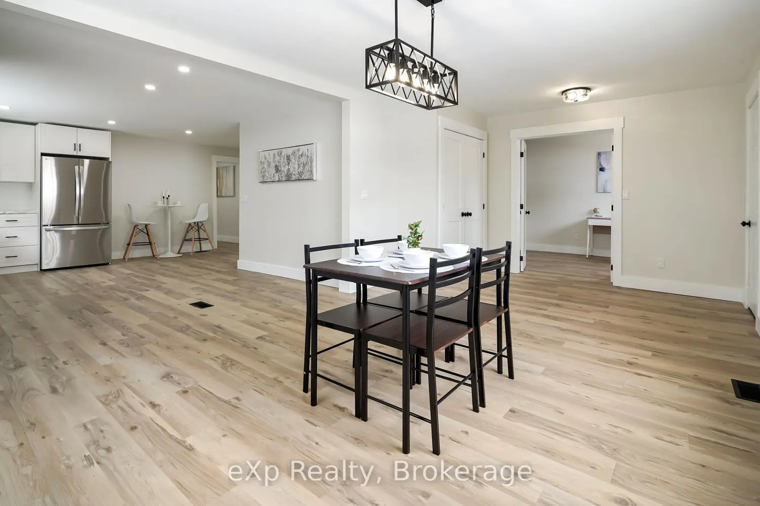 Additional image 5 of 221 Queen Street