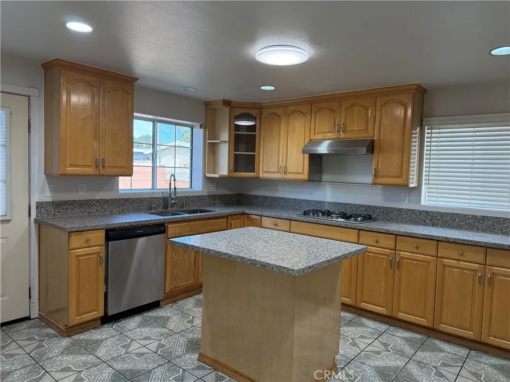 Additional image 11 of 16551 Edna Pl, Covina, CA 91722