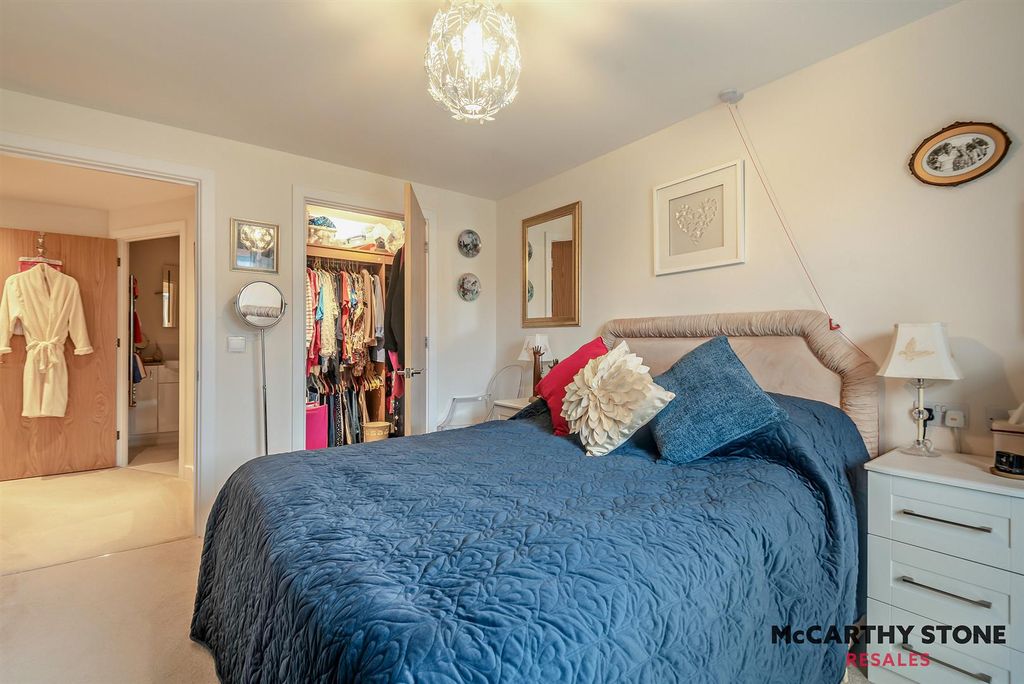 Additional image 12 of 2 bed flat for saleMonument Place, Endless Street, Salisbury SP1
