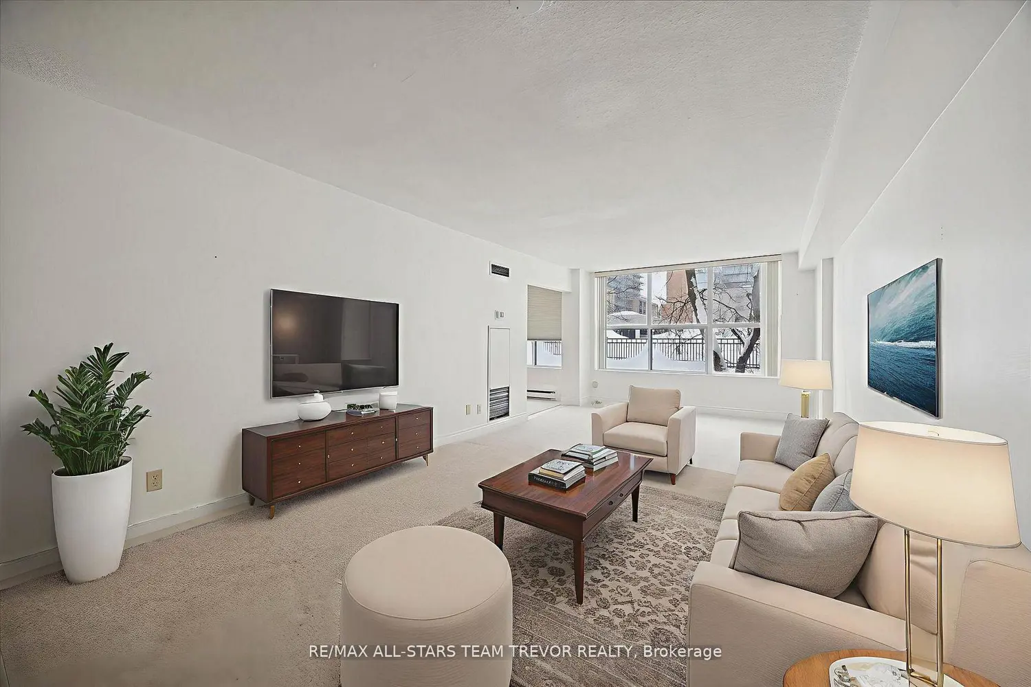 Additional image 3 of 250 Davis Drive 204