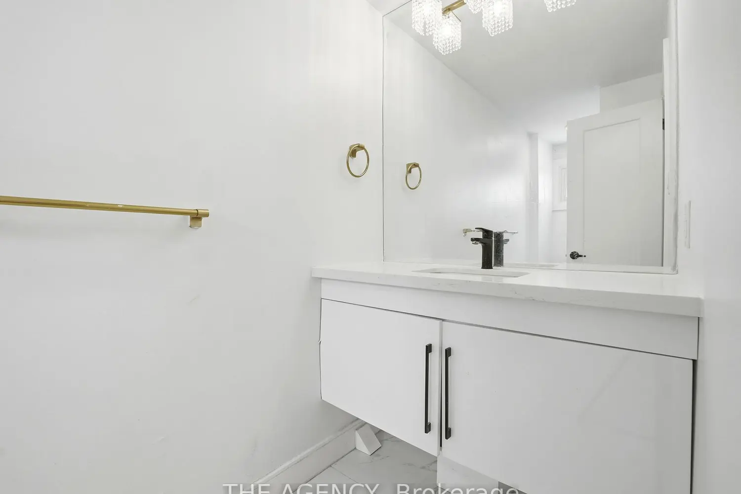 Additional image 16 of 1236 Avonlea Road