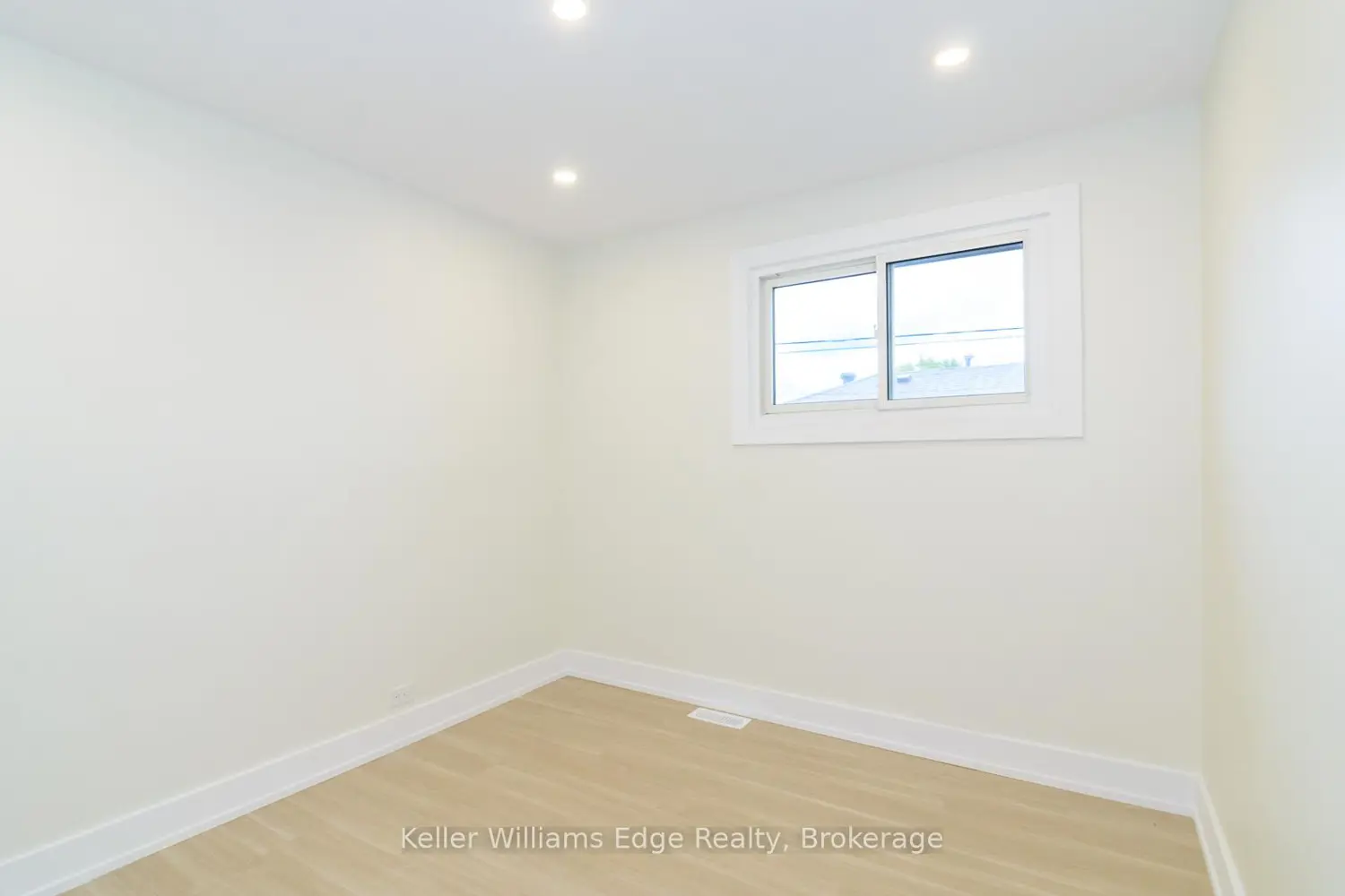 Additional image 12 of 1175 Dunsmure Road