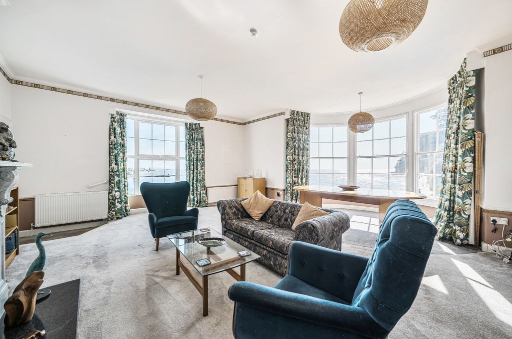 3 bed flat for saleMarine Parade, Shaldon, Devon TQ14 photo 2