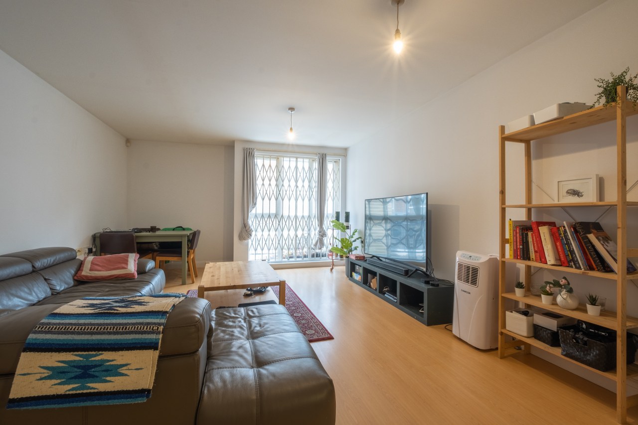 Additional image 4 of 2 Bed Flat, Turin Street, E2, N1 7GU
