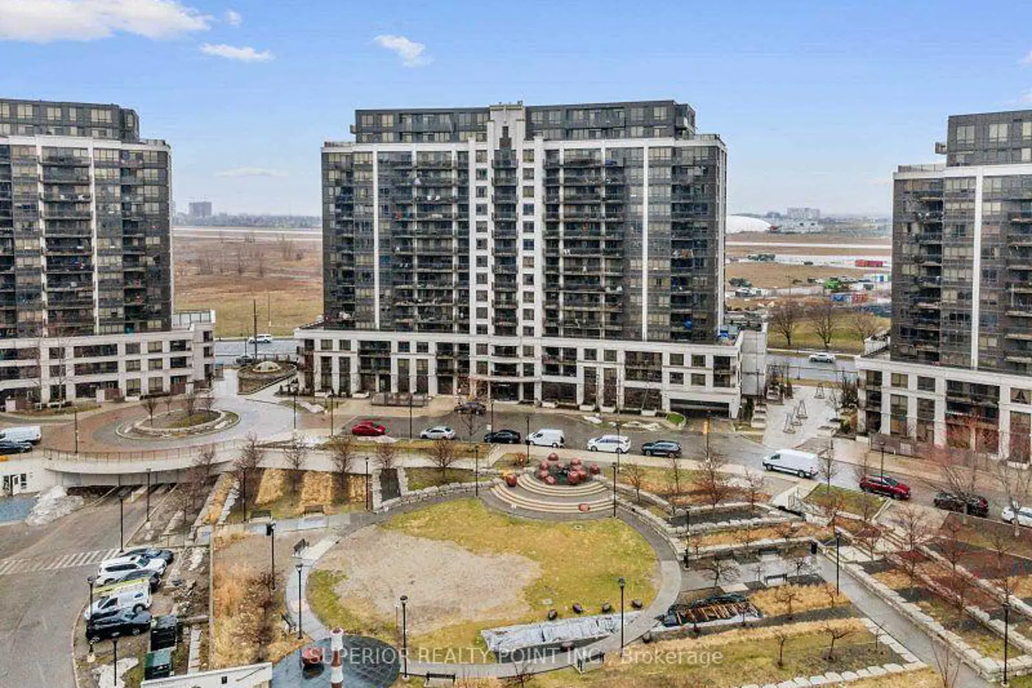 1070 Sheppard Avenue 809