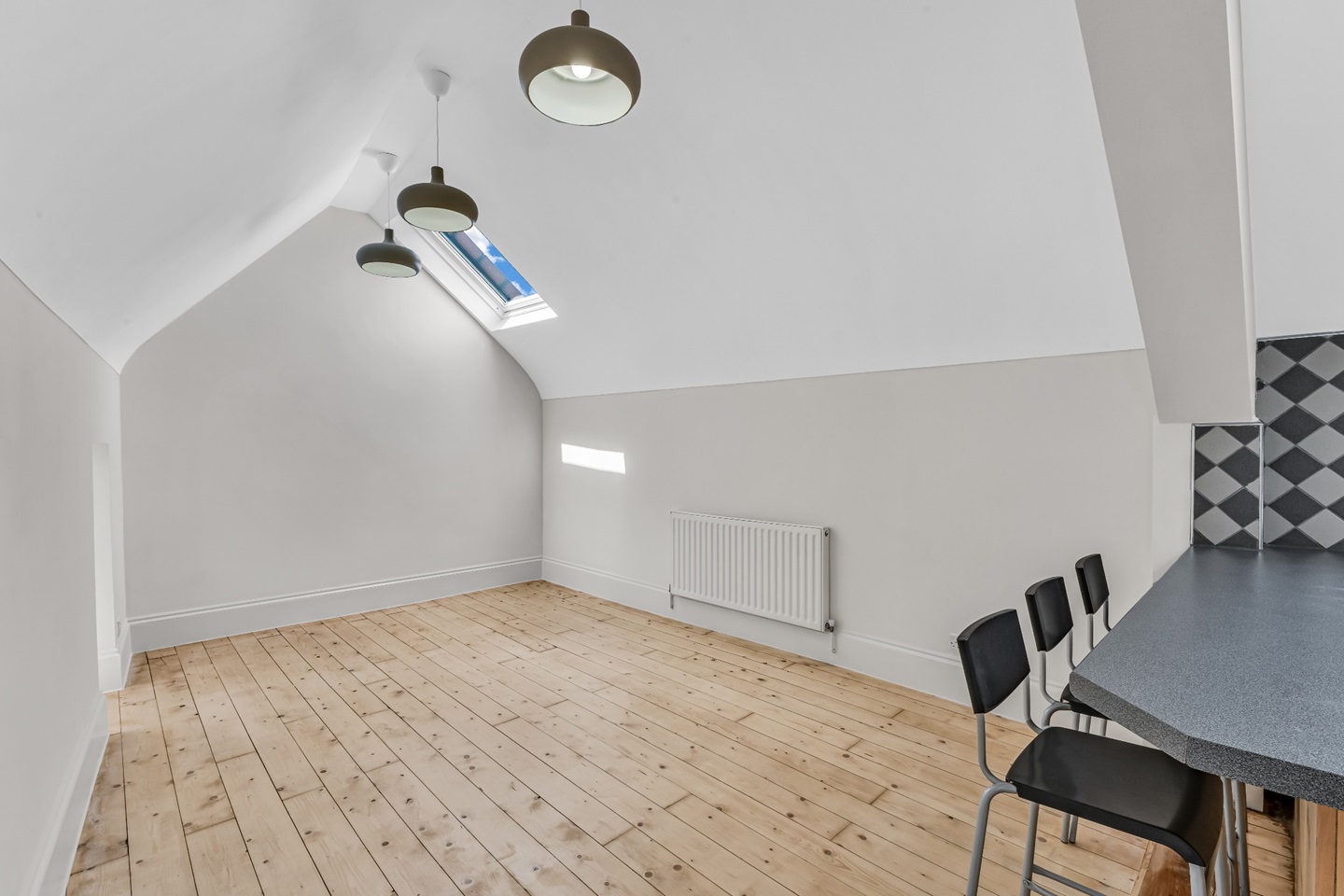 Additional image 12 of 3 Bed Flat, Commercial Road, E1, N1 7GU