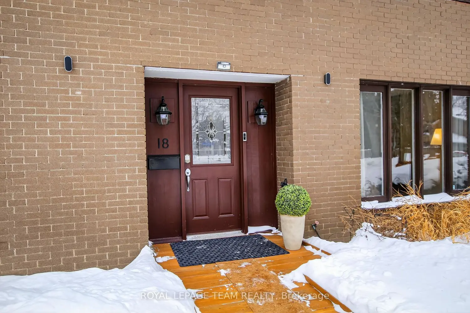 18 Pentland Crescent photo 5