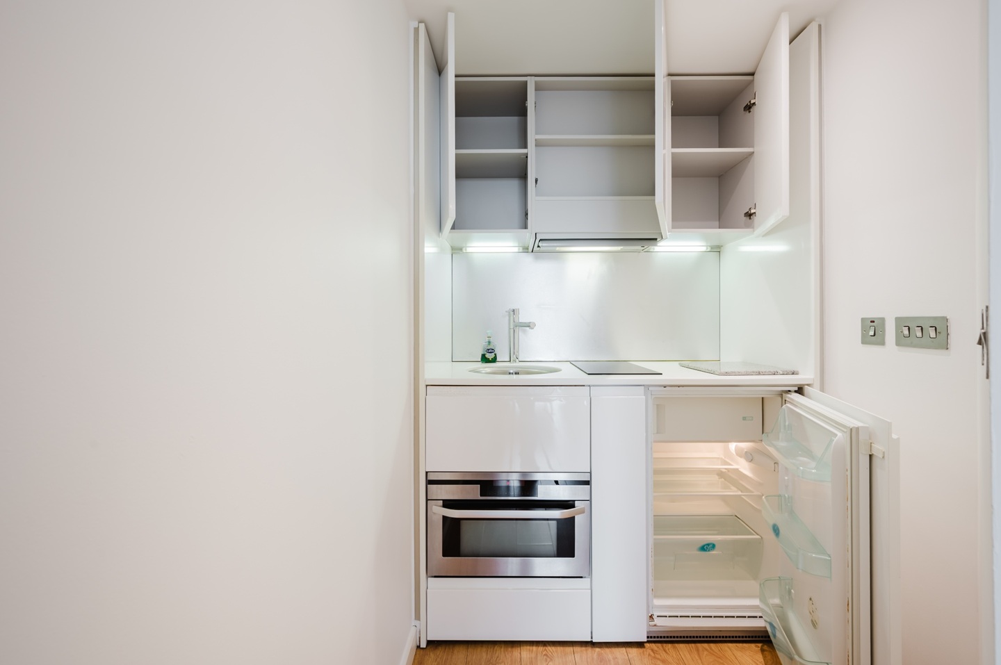 Additional image 30 of 1 Bed Flat, Bridgewater Place, LS11, N1 7GU