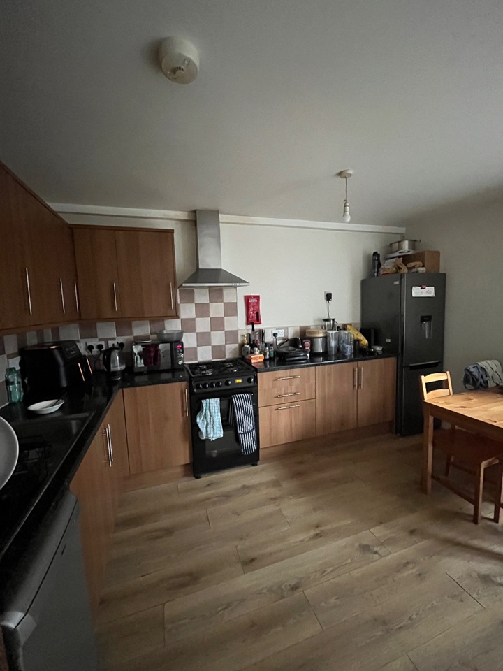 Additional image 4 of Room in a Shared Flat, Ramsfort House, SE16, N1 7GU