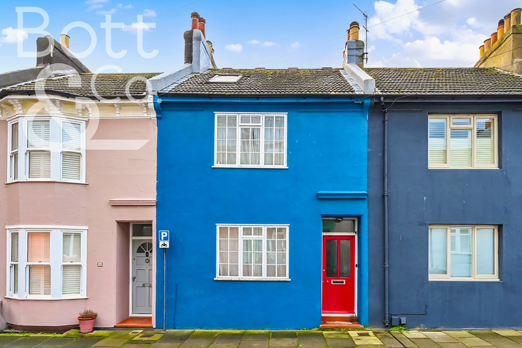 4 bed terraced house for saleBute Street, Brighton BN2