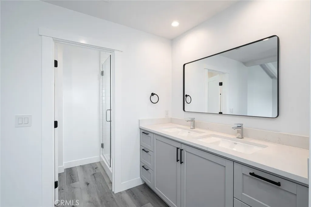 Additional image 21 of 905 W Balboa Blvd, Newport Beach, CA 92661