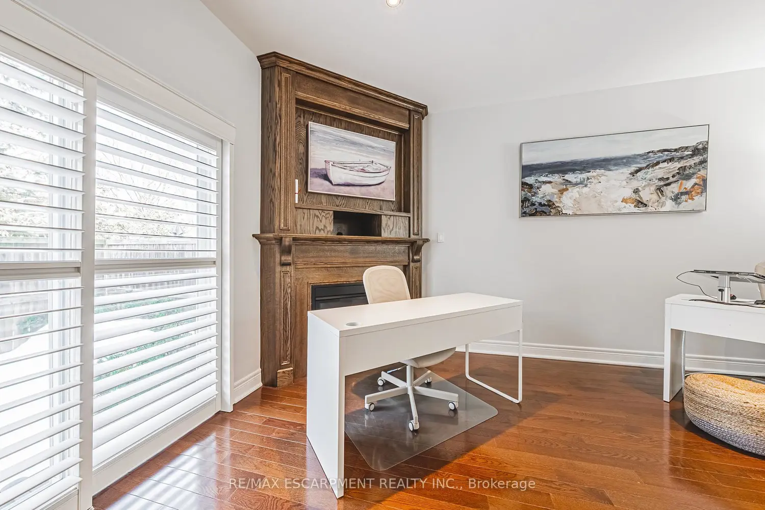 Additional image 8 of 4115 Upper Middle Road 8