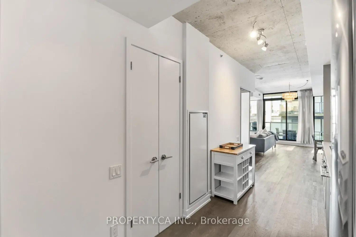 Additional image 5 of 560 King Street 623