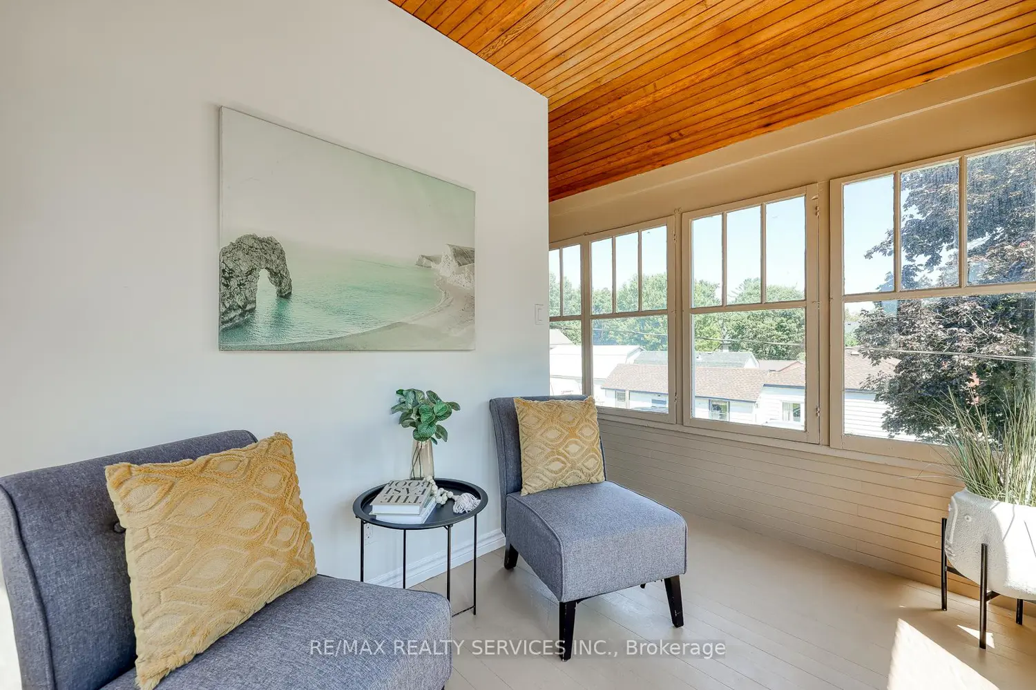 152 Blandford Street photo 4