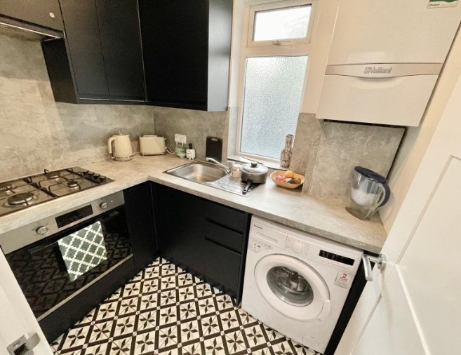 Additional image 5 of Room in a Shared Flat, Albion St, SE16, N1 7GU