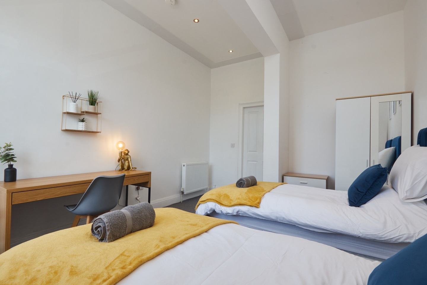 Additional image 7 of 2 Bed Flat, Blenheim Terrace, LS2, N1 7GU