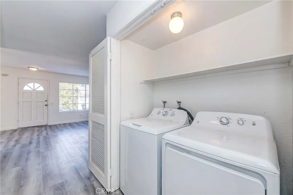 Additional image 32 of 35 Oxford Unit 24, Irvine, CA 92612