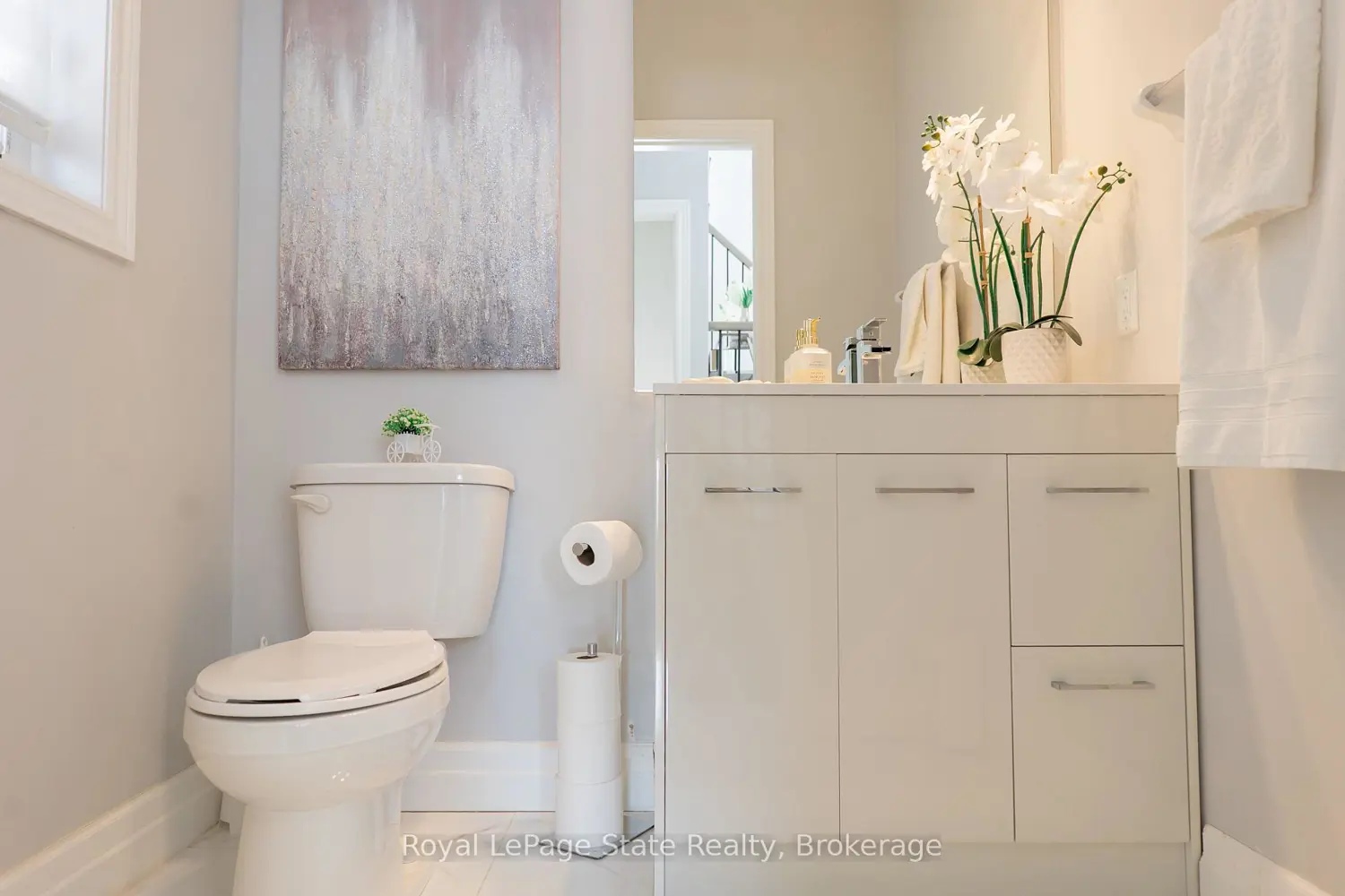 Additional image 18 of 1133 Upper Thames Drive