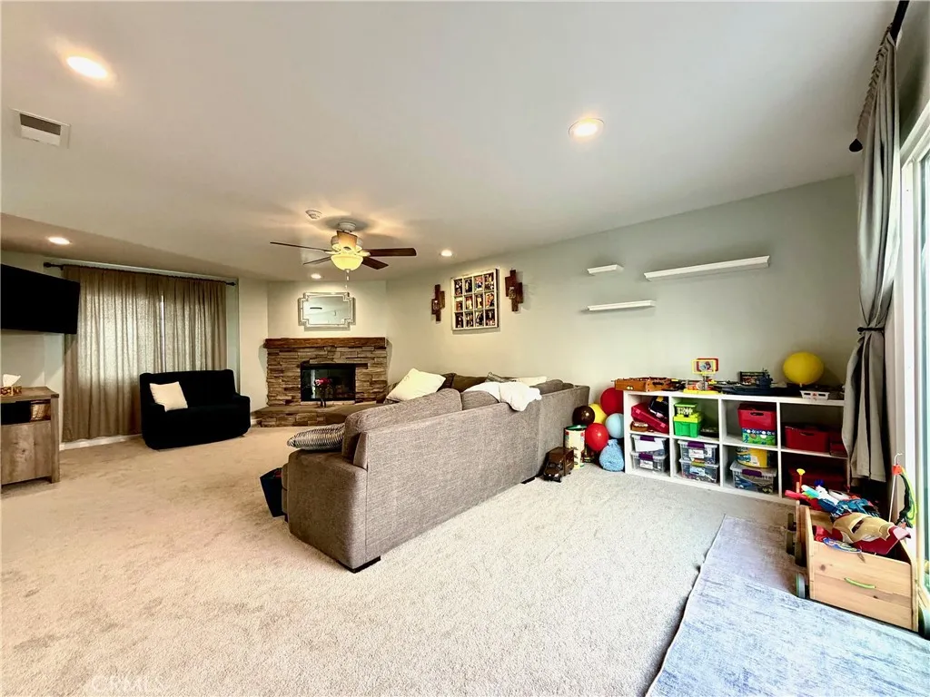 Additional image 40 of 619 N Guadalupe Ave Unit 2, Redondo Beach, CA 90277