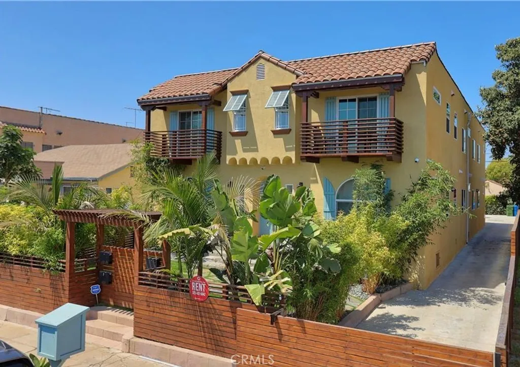 Additional image 3 of 4539 St Elmo Drive, Los Angeles, CA 90019