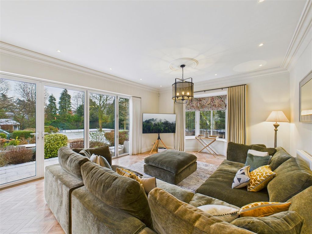 Additional image 4 of 5 bed detached house for saleKemp Road, Swanland HU14