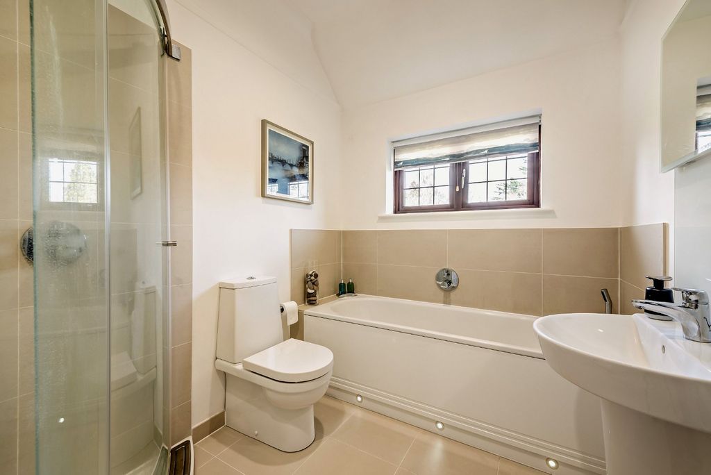 Additional image 15 of 5 bed detached house for saleTydehams, Newbury, Berkshire RG14