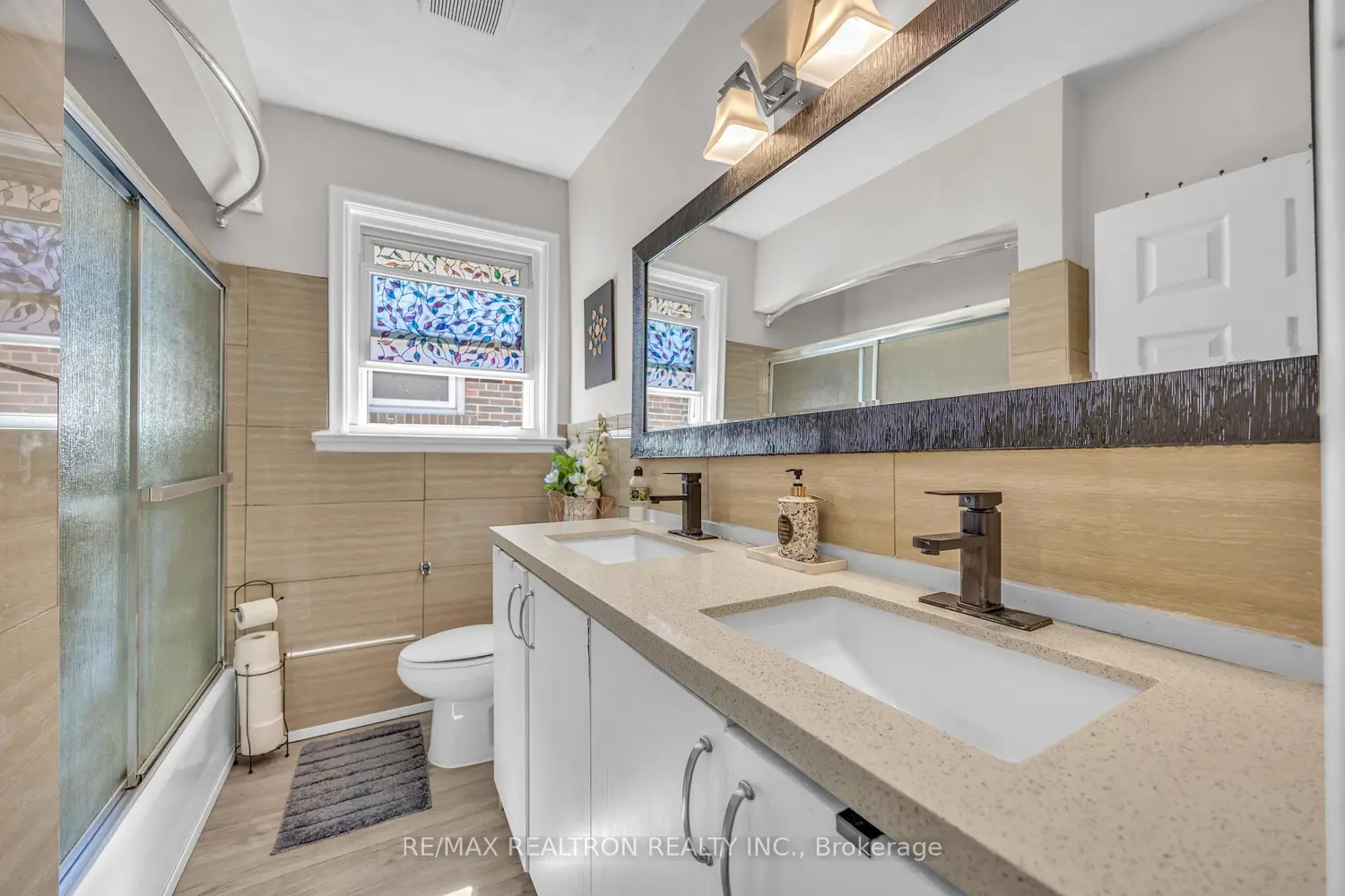 Additional image 10 of 926 Willowdale Avenue