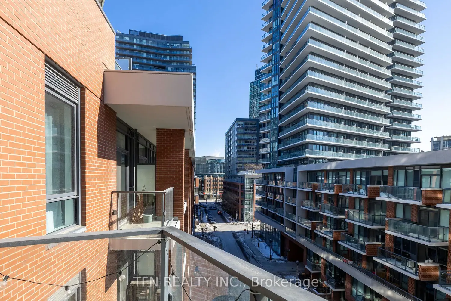 Additional image 14 of 50 Bruyeres Mews 726