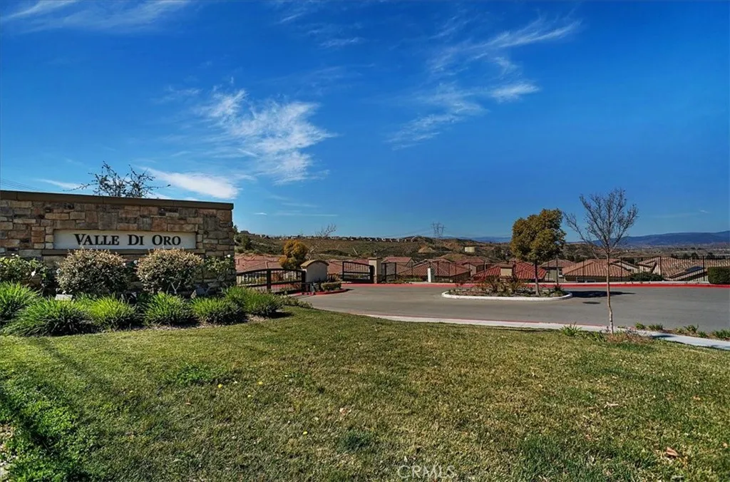 Additional image 39 of 19845 Via Kalban, Newhall, CA 91321