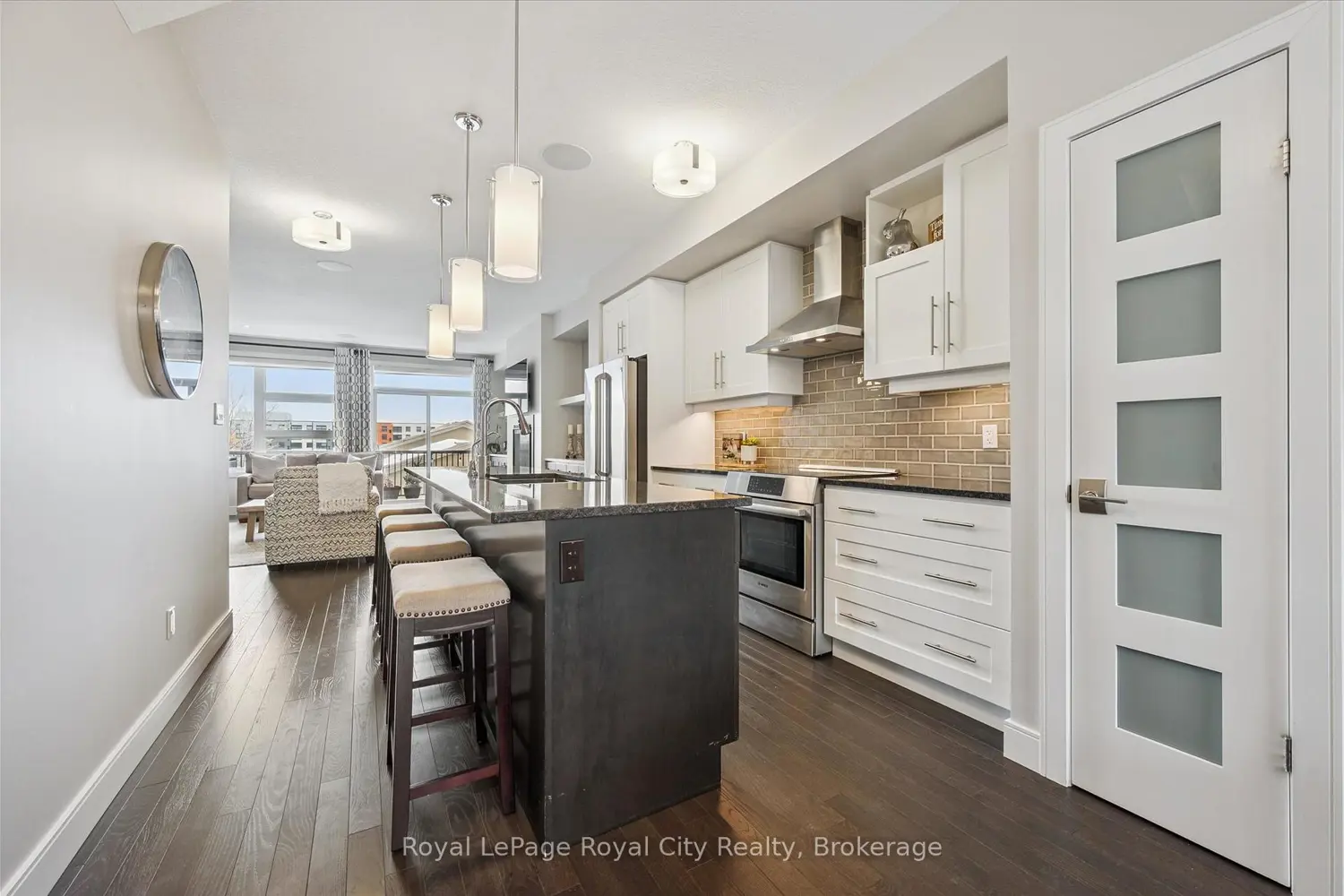 Additional image 3 of 60 Arkell Road 25