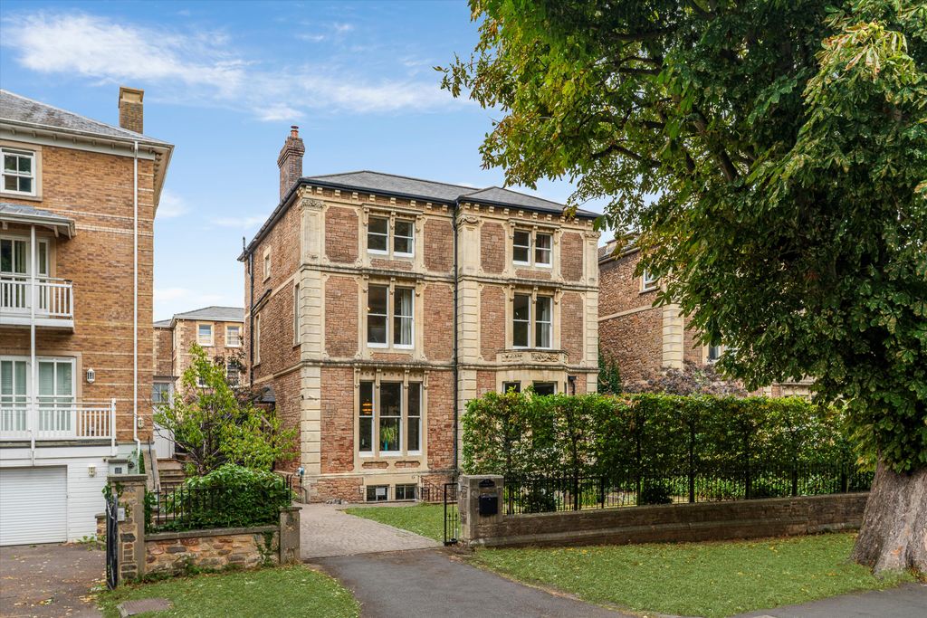 7 bed detached house for saleThe Avenue, Clifton, Bristol BS8