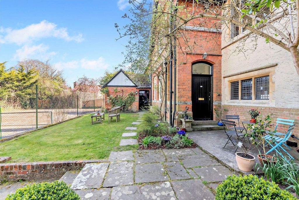 Additional image 26 of 6 bed detached house for saleDonnington, Newbury, Berkshire RG14