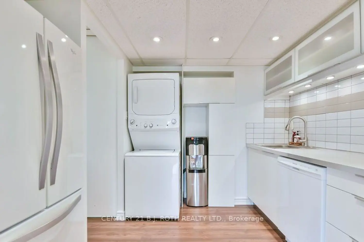 Additional image 8 of 181 Collier Street 405